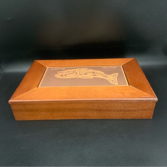 Vintage Roxana Leask Copper 11.5” Keepsake Whale Box Alaskan Art - Picture 10 of 15